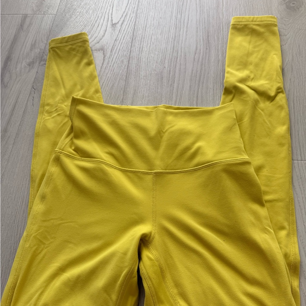 Bright Yellow High-Waist Leggings for Active Comfort - Picture 3 of 16